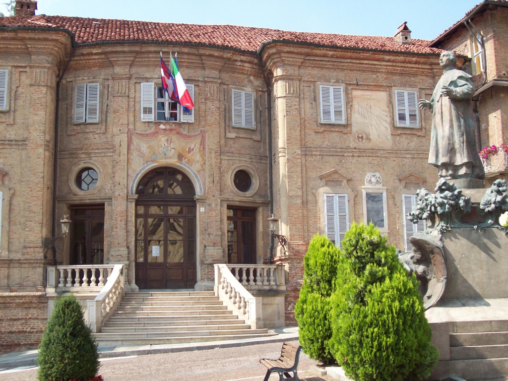 palazzo comunale_comune bra