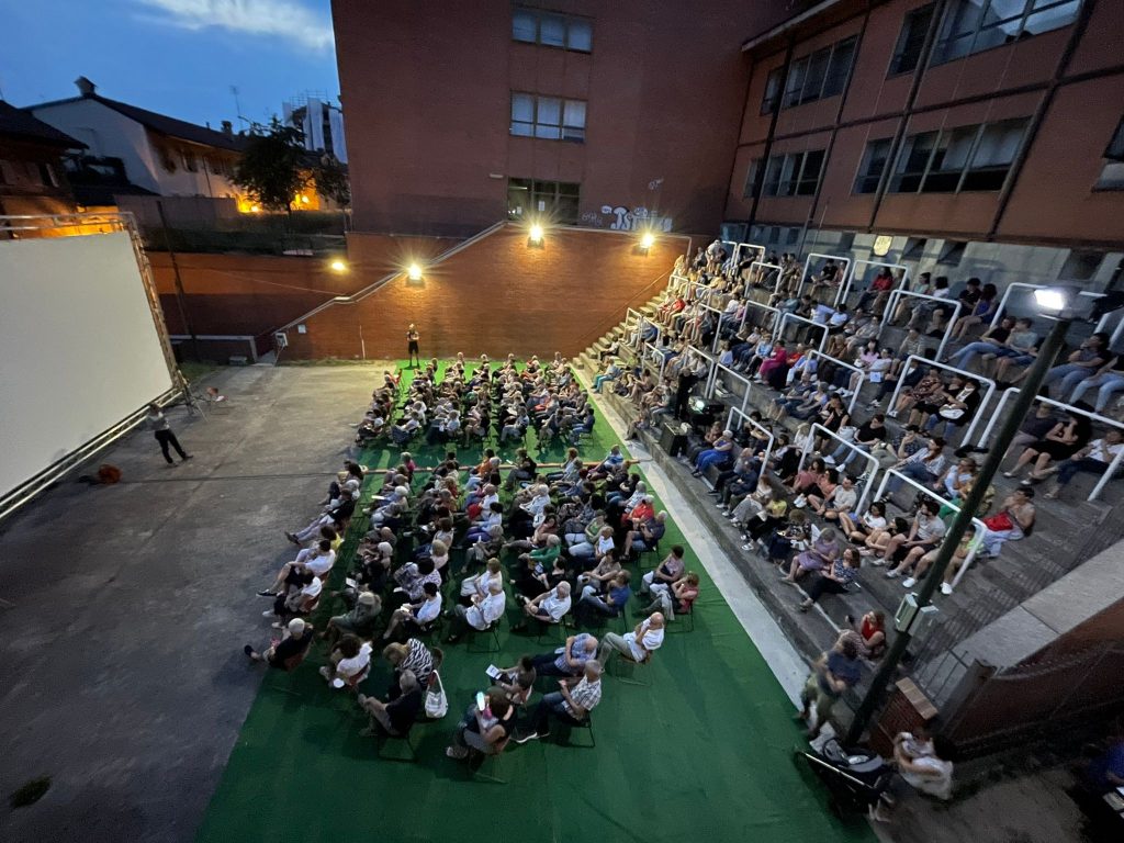 cinema all'aperto palazzo traversa