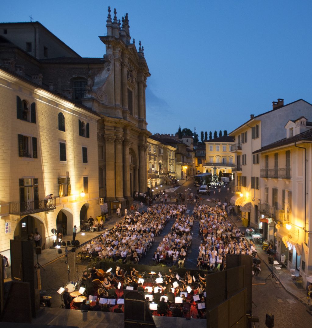 Opera in Piazza a Bra_foto di Tino Gerbaldo